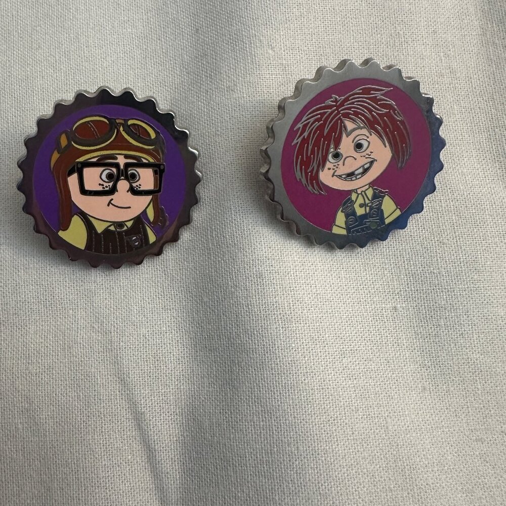 Rare Disney  Carl & Ellie Fredricksen (From Pixar Up) Bottle Cap Trading Pins